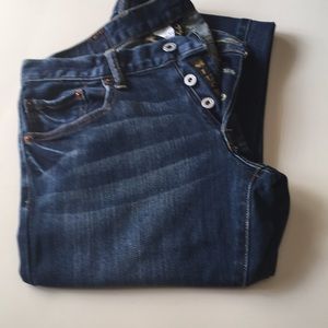 Lucky brand size 28, 29 inch inseam straight leg